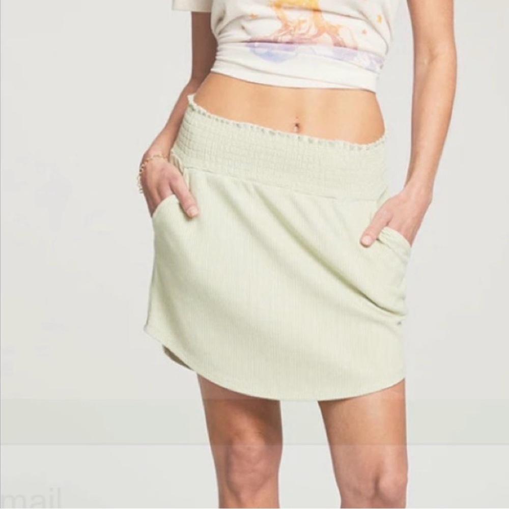 Chaser Mint Green High-Waisted Elastic Waistband Skirt